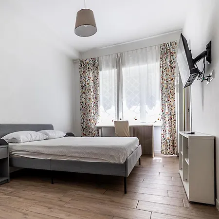 Relax & Comfort In Lucio Sestio Apartment Rom